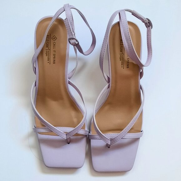 Call It Spring Kianna Ankle-Strap Block-Heel Sandals in Light Purple - Picture 4 of 6